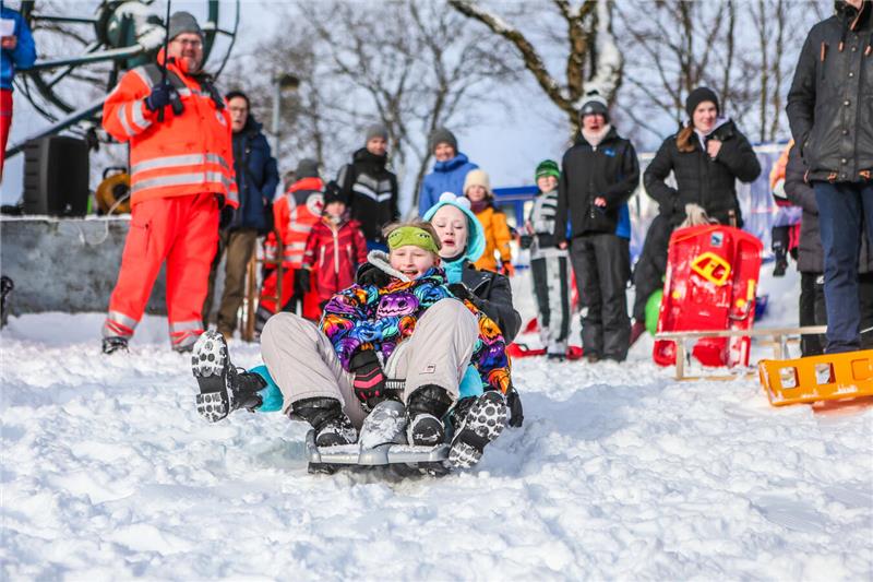 Volksrodeln auf der Ping in Clausthal-Zellerfeld.