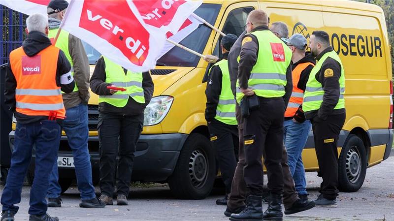 Vom Warnstreik bei den Geldtransportern ist unter anderem die Firma Prosegur betroffen.