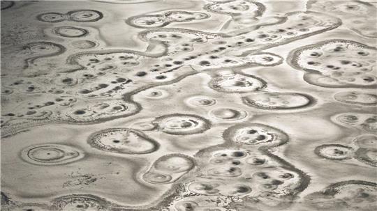 Von außen ist die Stabilität des Eises oft nicht erkennbar. (Symbolbild)