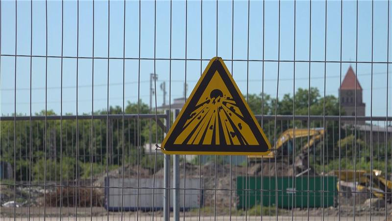 Weltkriegsbombe nach Evakuierung in Osnabrück entschärft Von der Bombenentschärfung waren rund 20.000 Menschen betroffen - es war eine der größten Evakuierungsaktionen in der Stadtgeschichte.