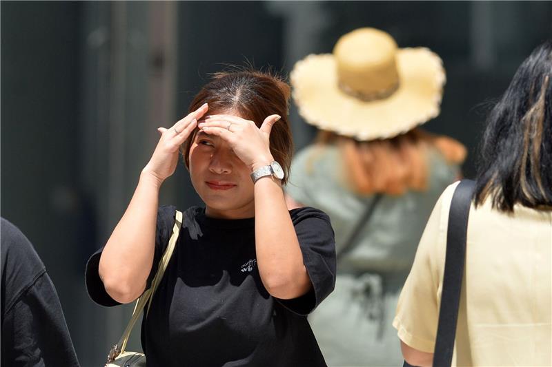 Thailand schwitzt: Gefühlte Temperatur von 50 Grad möglich Von der Hitzewelle bsonders betroffen sind der Norden des beliebten Urlaubslandes und die Hauptstadt Bangkok.