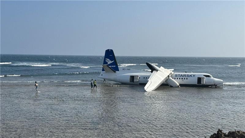 Von der Runway in den Ozean - so endete ein Inlandsflug in der somalischen Hauptstadt Mogadischu.