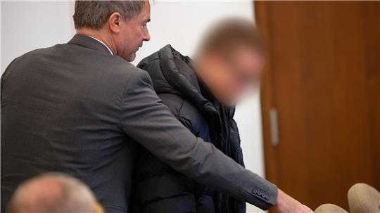 Vor Gericht übernahm der Autofahrer Verantwortung für den Unfall.