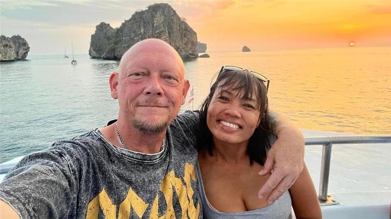 Vor allem wegen seiner Frau Lad ist Frank „Franky“ Wetzig nach der Katastrophe in Thailand geblieben. (Archivbild)