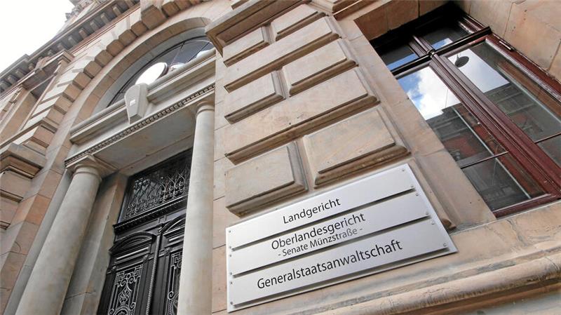 Hahausen: Trieb ein Pärchen eine junge Frau in den Suizid? Vor dem Landgericht Braunschweig muss sich ein Pärchen wegen des Vorwurfs der Nachstellung mit Todesfolge verantworten.