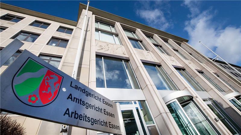 Vor dem Landgericht Essen finden die ersten Zivilprozesse um den Einbruch in die Sparkasse Gelsenkirchen über Weihnachten 2025 statt. (Archivbild)