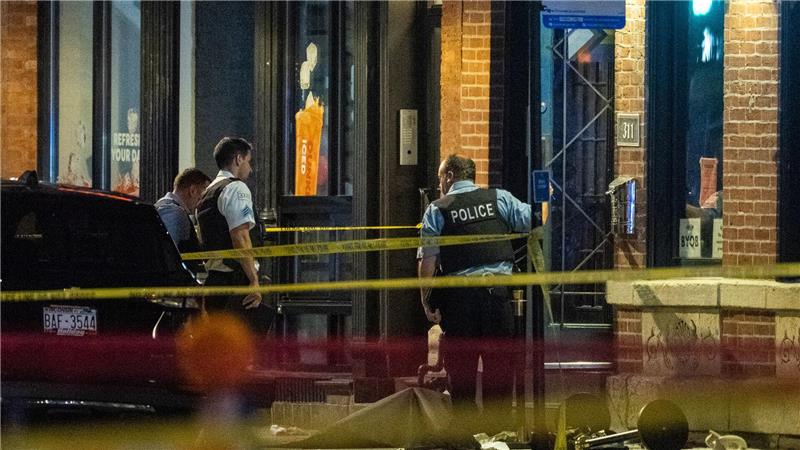 Vor einem Nachtclub in Chicago sind tödliche Schüsse gefallen. 