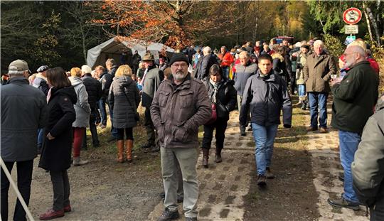 Vor fünf Jahren, bei der bislang letzten Zusammenkunft an der ehemaligen innerdeutschen Grenze, kommen mehrere hundert Besucher.