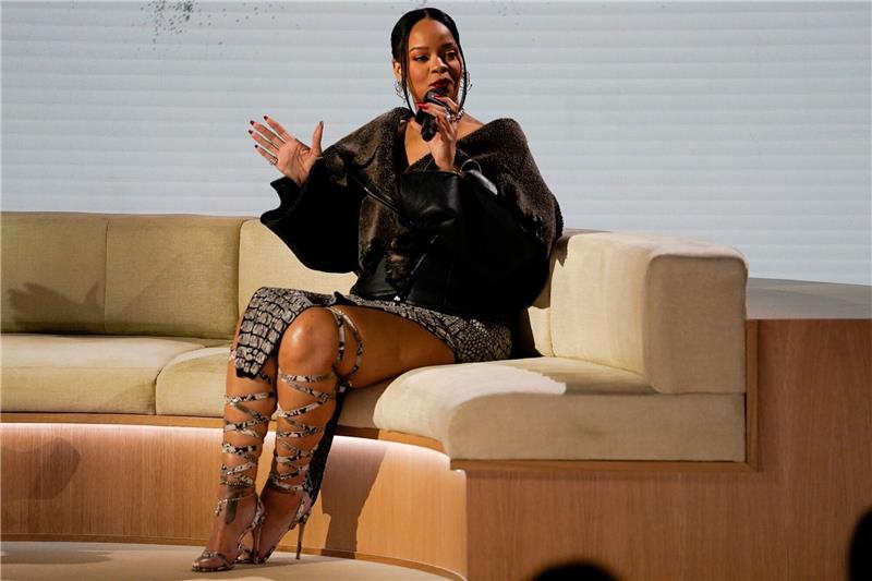 Rihannas Kehrtwende: Große Erwartung an Super-Bowl-Auftritt Vor vier Jahren sagte sie noch ab, nun steht sie bei der Halbzeitshow des Super-Bowl auf der Bühne: Sängerin Rihanna.