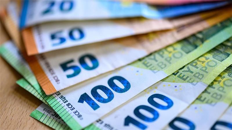 Voraussichtlich Ende 2026 wird der EZB-Rat entscheiden, wie die neuen Banknoten aussehen werden. (Archivbild)