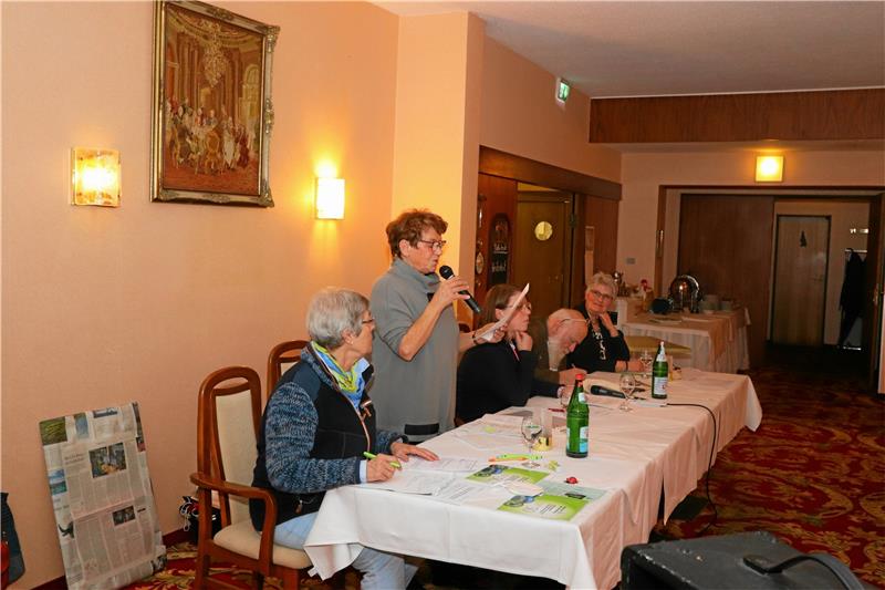Harzklub-Zweigverein in Sorge um Heimatstube Vorstandsbericht auf der Jahreshauptversammlung des Harzklub-Zweigvereins Hahnenklee: Die Vorsitzende Hildegard Steffens blickt auf ein ereignisreiches Jahr zurück und sorgt sich um die Zukunft der Heimatstube. Foto: Kammer