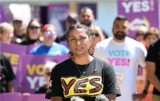 «Vote Yes!»-Wahlkämpfer in Brisbane wollen einen «Platz am Tisch» bekommen.