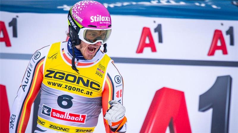 WM-Bronze: Linus Straßer jubelt nach seinem starken Auftritt im Slalom.