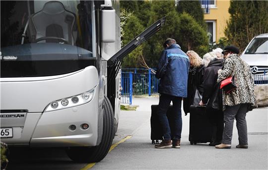 Während der Pandemie gab es für Reisebusse auf Bundes- und Länderebene immer wieder Fahrverbote.