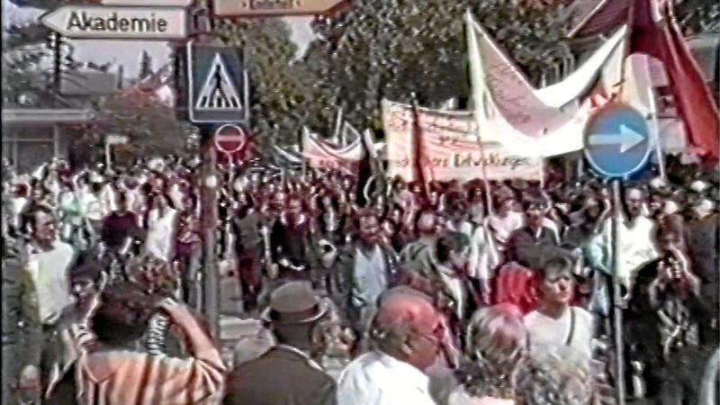 Bad Harzburger "Fest der Demokratie": Das erwartet die Besucher Während des Festes wird unter anderem ein Film von der Bad Harzburger Großdemo gegen Rechts aus dem Jahr 1984 gezeigt.