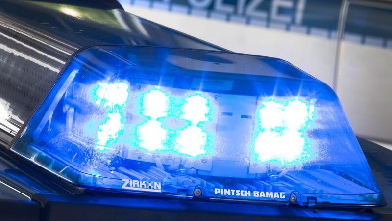 Während einer Klassenfahrt in Niedersachsen sollen Schüler rassistische Parolen gerufen haben. (Symbolbild)