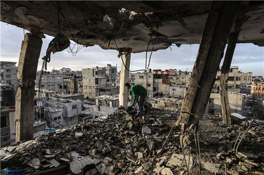 Während in Kairo verhandelt wird, gehen die Kämpfe weiter. Ob es zu der geplanten Offensive auf Rafah im Süden des Gazastreifens kommen wird, bleibt weiter offen. (Archivbild)