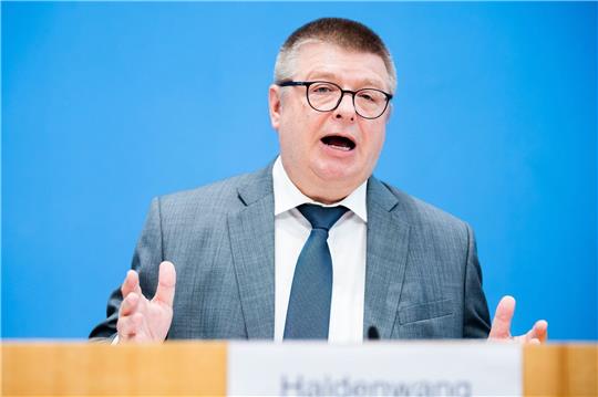 «Wahlbewerber äußerten rechtsextremistische Verschwörungstheorien»: Thomas Haldenwang.