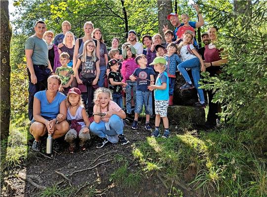 Wandern steht bei der Familienfreizeit des Harzklubs Wildemann auf der Tagesordnung. Fotos: Privat