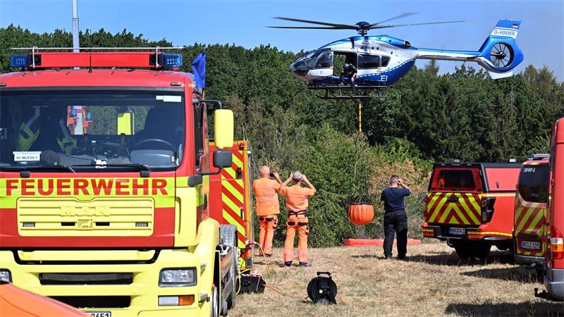 Wann der Einsatz im Hürtgenwald beendet werden kann, ist noch unklar.