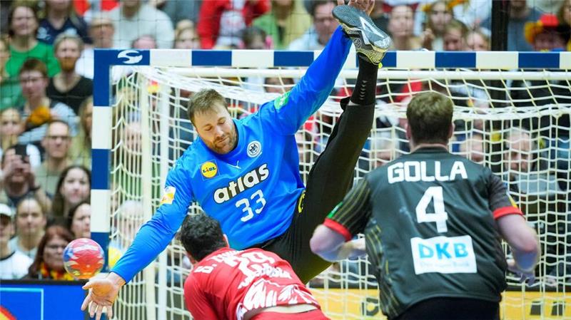 Nur Wolff liefert: Handballer noch nicht im WM-Flow War der überragende Mann beim Sieg der DHB-Auswahl gegen die Schweiz: Torwart Andreas Wolff