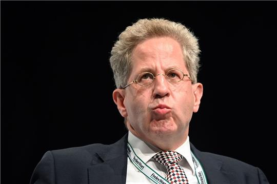 War nach mehreren umstrittenen Äußerungen 2018 als Präsident des Bundesamtes für Verfassungsschutz in den einstweiligen Ruhestand versetzt worden: Hans-Georg Maaßen.