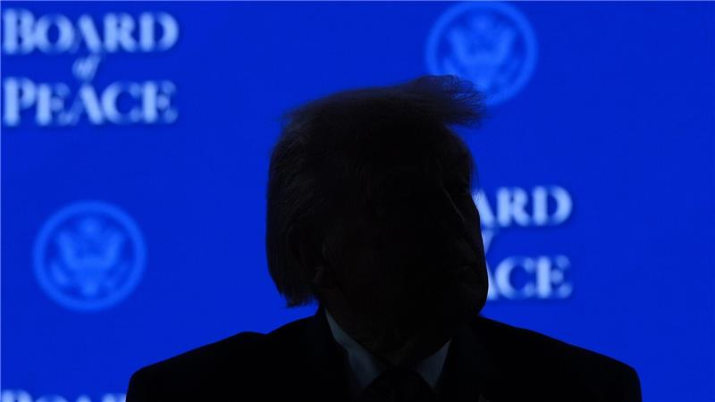 Weltpolitik im Alpenort: Fünf Beobachtungen aus Davos War nur selten im Schatten: US-Präsident Trump.