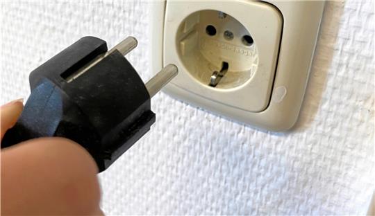 Was ist zu tun, wenn jemand bei den Stadtwerken sinnbildlich den Stecker zieht? Foto: Schlegel