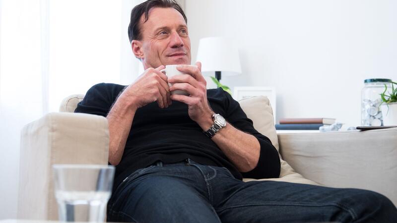 10 Fakten, die Sie zum Kaffee-Experten machen Was steckt in einer Tasse Kaffee? Experten wissen Bescheid.