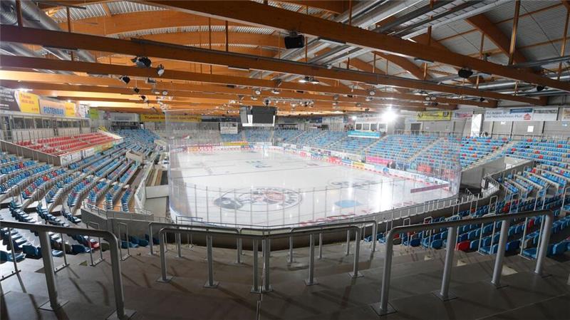 Wegen einer Havarie in der Eisarena ist das Spiel von Ingolstadt in Bremerhaven abgebrochen worden.