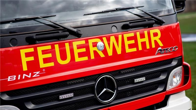 Wegen eines brennenden Lkw staut es sich auf der A2 bei Hannover. (Symbolbild)