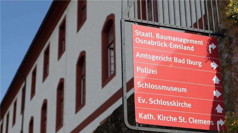 Wegen gewerbsmäßigen Betrugs hat das Amtsgericht Bad Iburg den früheren Geschäftsführer des mittlerweile geschlossenen Schlachthofs Bad Iburg zu einer Bewährungsstrafe verurteilt. (Archivfoto)