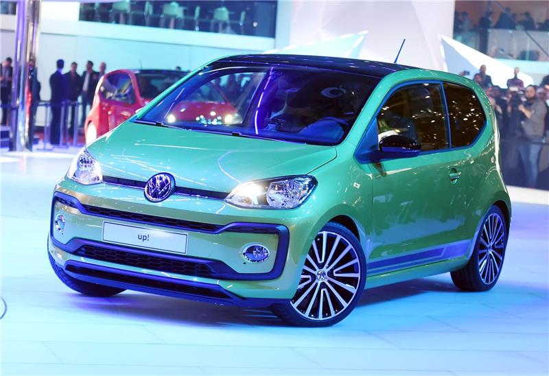 Neue Hürde für Neuwagen lässt Modellpalette schrumpfen Wegen neuer Regeln zur Cyber-Sicherheit in Neuwagen hat VW die Produktion vom VW up eingestellt.