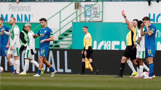 Wegweisende Szene war die frühe Rote Karte.