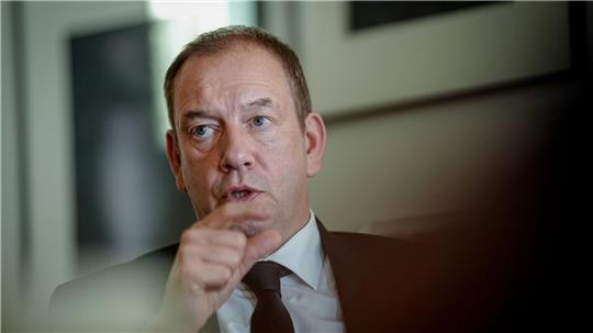 Wehrbeauftragter Henning Otte