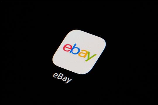 Kritische Blogger tyrannisiert: Ebay zahlt Millionenstrafe Weil Mitarbeiter von Ebay Verfasser eines Online-Newsletters tyrannisiert hatten, zahlt die Online-Plattform eine Millionenstrafe und kommt für drei Jahre unter Aufsicht.