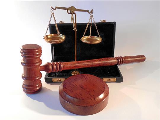 Weil es an einer positiven Sozialprognose fehlt, schickt das Goslarer Amtsgericht den „Zille“-Einbrecher für ein Jahr hinter Gitter. Symbolfoto: Pixabay