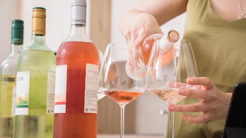 Trendsetter: Warum deutscher Riesling international boomt Weinkenner brauchen keine Siegel, um guten Wein zu erkennen.