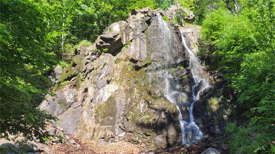 Der Radau-Wasserfall.