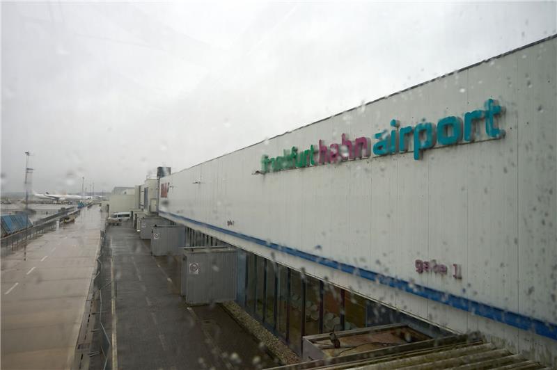 Welecher Investor bekommt den Zuschlag für den insolventen Flughafen Hahn im Hunsrück?