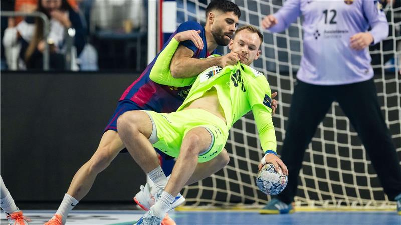 Welthandballer Mathias Gidsel traf gegen Barcelona erst nach 25 Minuten zum ersten Mal. 