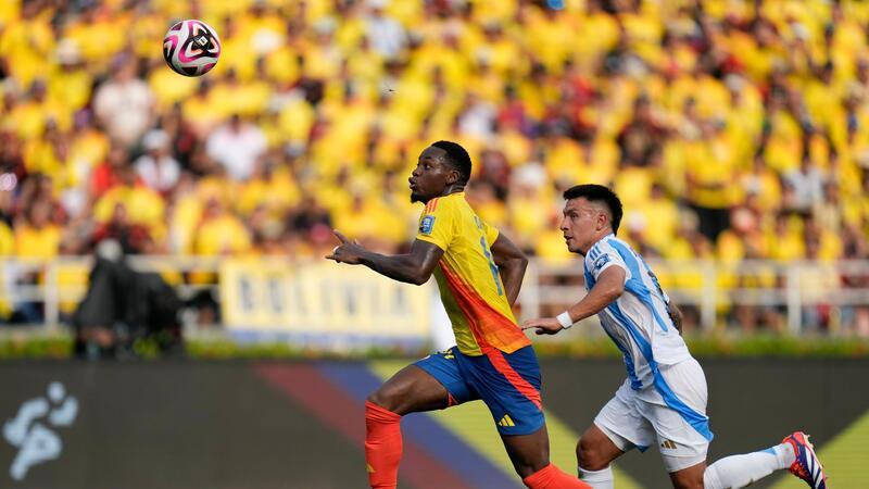 Weltmeister Argentinien verliert in der WM-Qualifikation gegen Kolumbien.