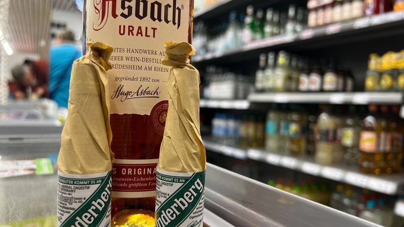 Underberg-Hersteller macht weniger Umsatz Weniger Geld in der Kasse beim Underberg-Hersteller.