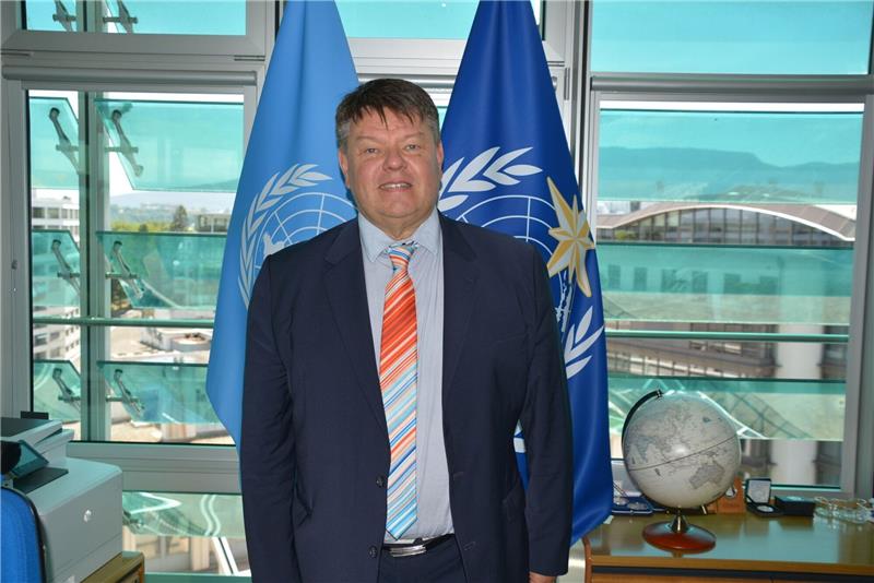 WMO-Chef: Deutschland soll Atomausstieg überdenken «Wenn Deutschland beim derzeitigen Energieverbrauch bleiben oder noch mehr produzieren will, wird es schwierig, das alles weitgehend mit Sonne und Wind zu schaffen»: Petteri Taalas.