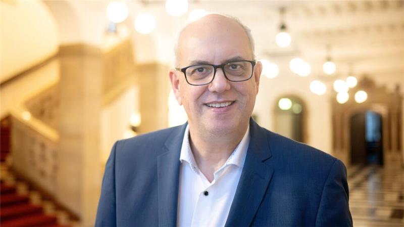 Bovenschulte rechnet mit „Richtungswahl“ Wenn die CDU die Wahl gewinne, sei der Sozialstaat in Gefahr, warnte der SPD-Politiker.