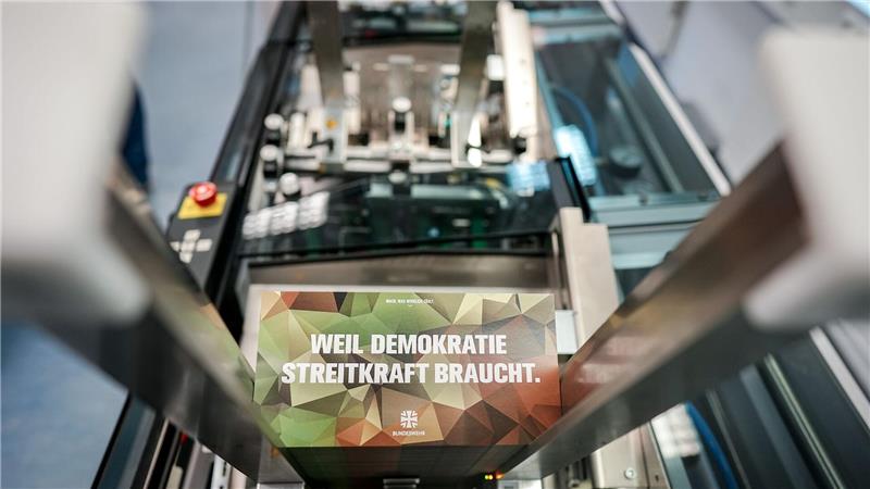 Wer 18 wird, bekommt von nun an den Fragebogen der Bundeswehr zugeschickt.