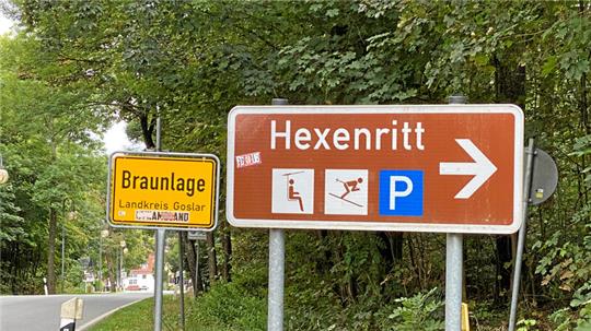 Wer am Parkplatz Hexenritt sein Fahrzeug abstellen will, wird an der Zufahrt jetzt von einem Scanner erfasst.