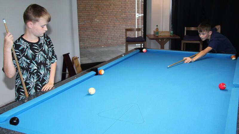 MTV Goslar lädt zum Poolbillard in das Vereinsheim nach Vienenburg Wer ist der Bessere? Stimmt die Technik, kann auch schon gegeneinander gespielt werden.