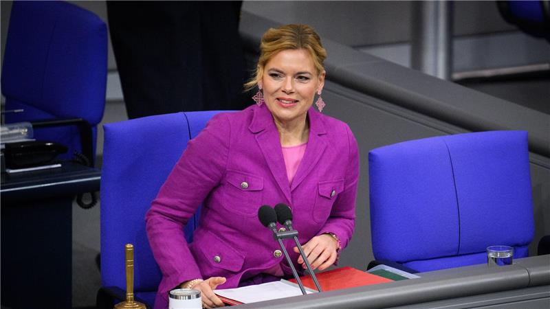 Wer keinen Hausausweis erhält, soll auch nicht mit öffentlichen Mitteln bezahlt werden, meint Bundestagspräsidentin Klöckner. (Archivfoto)