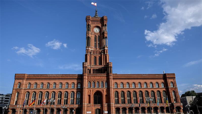 Linke-Fraktionsspitze rückt von umstrittener Abgeordneter ab Wer künftig in Berlins Rotem Rathaus regiert, ist derzeit noch offen. (Archivbild)